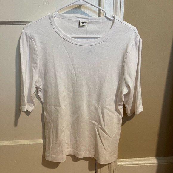 Abercrombie White Crew Neck T-Shirt - Picture 1 of 7